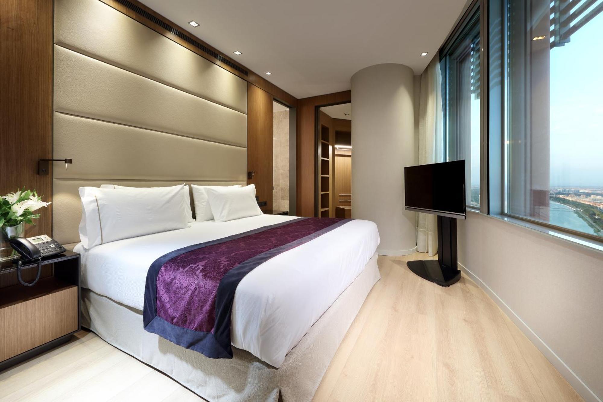 Junior Suite City View